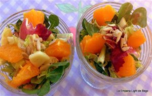 Ensalada De Frutas Con Aderezo De Quesitos
