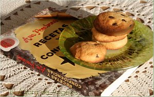 Cookies De Almendra Y Pepitas De Chocolate
