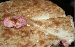 Tarta De Queso Y Mermelada De Pétalos De Rosa
