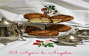 Bollitos Holandeses De Canela 
