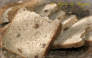 Pan De Cereales De Desayuno Y Zumo De Manzana (panificadora)
