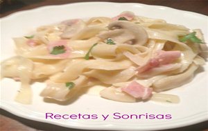 Salsa Carbonara Con Beicon Y Champiñones
