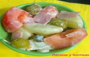 Ensalada De Patata, Jamon Dulce Y Tomate
