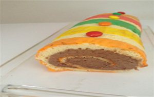 Brazo De Gitano De Colores Relleno De Ganache De Trufa
