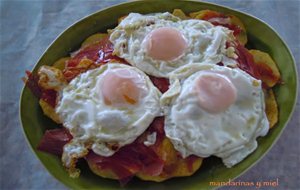 Huevos Rotos Con Jamón
