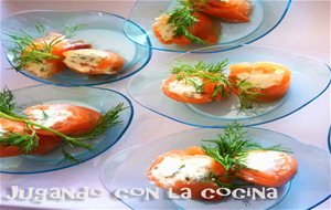 Salmón En Rollitos Al Estilo Sushi, Con Mascarpone Y Eneldo
