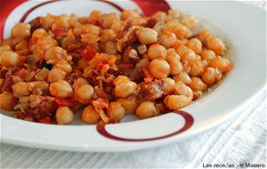 Garbanzos Con Chorizo Y Jamón
