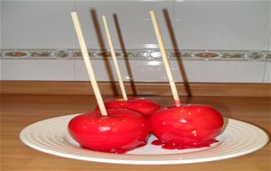 Manzanas De Caramelo
