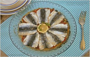 Sardinas Al Horno Con Cebolla Y Tomate
