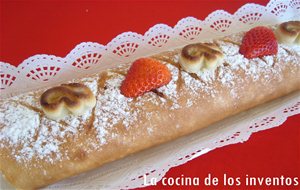 Brazo De Gitano Relleno De Crema De Naranja
