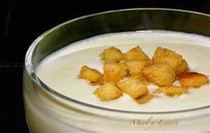 Crema De Puerros (vichyssoise)
