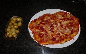 Pizza De Chorizo De Chato Murciano
