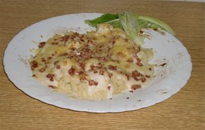 Coliflor Con Bechamel De Jamon Serrano
