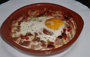 Huevos Al Plato
