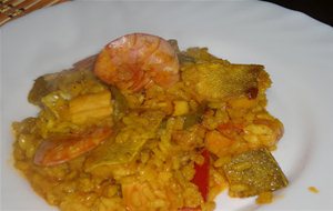 Paella De Bacalao Y Patas De Pota
