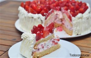 Tarta De Nata Y Fresas
