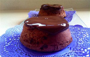 Muffins De Chocolate, Frambuesa Y Plátanos
