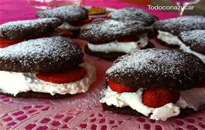 Whoopie Pies De Fresa Y Nata
