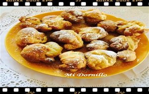 Buñuelos De Viento, Rellenos De Crema De Vainilla.( Thermomix)
