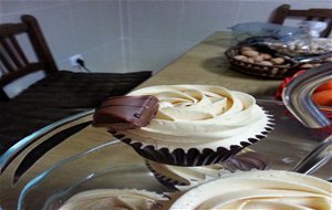 Cupcakes De Kinder Bueno 
