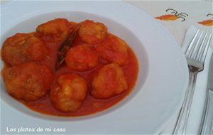 Albóndigas Con Tomate
