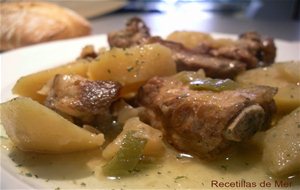 Costillas Con Patatas
