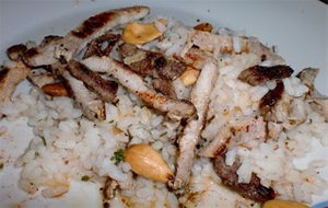 141º Receta: Arroz Con Tiritas De Carne Y Almendras
