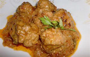 294&#176; Receta: Albondigas Con Salsa De Coco
