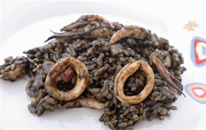 340º Receta: Arroz Negro Con Calamares
