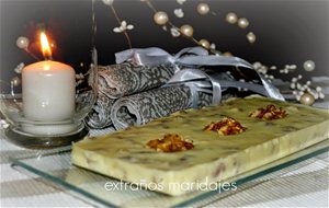 Turrón De Trufa Blanca Y Nueces
