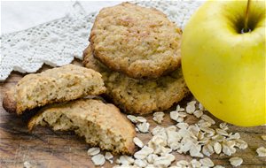 Galletas Rústicas De Manzana Y Avena
