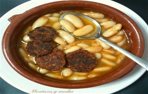 Fabada Asturiana Con Minifalafeles Choriceros
