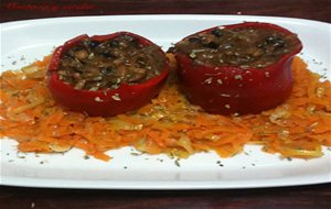 Veganiza Al Chef En Noviembre: "pimientos Del Piquillo Rellenos De Morcilla" De Karlos Arguiñano
