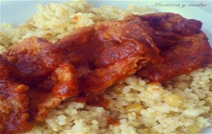 Escalopines De Soja Y Arroz Con Salsa De Tomate Y De Soja
