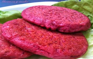 Hamburguesas De Remolacha Y Sandwich Rosa
