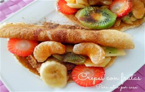 Crepes Con Frutas
