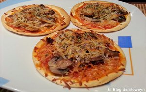 Mini Pizzas Hechas Con Obleas De Empanadillas
