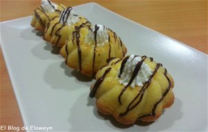 Mini Bundt Cakes De Naranja Y Azahar Con Chocolate Y Nata
