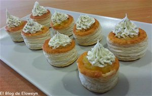 Volovanes Con Manzana Caramelizada Y Mascarpone A Las Hierbas Provenzales
