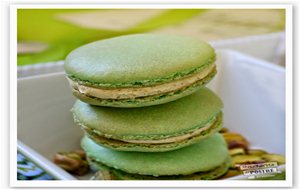 Macarons De Pistacho / Pistachio Macarons
