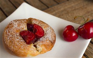 Popovers De Cerezas
