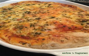 Pizza Americana Con Pollo Ecológico Y Bechamel