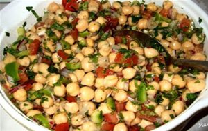 Ensalada De Garbanzos Al Cilantro
