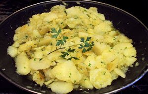 Asado De Cerdo  En Olla Express Con Patatas Al Perejil
