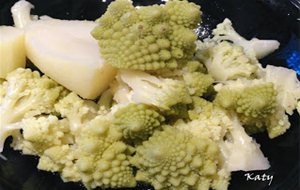 Romanescu  Con Salsa De Ajo
