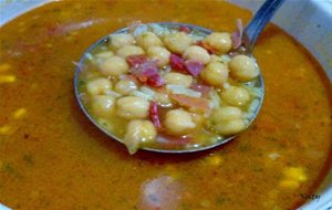 Sopa De Garbanzos Iii
