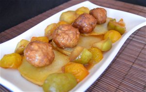 Albondigas De Pollo Con Manzana Y Canela
