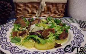 Ensalada De Patata Y Oreja De Cerdo Asada
