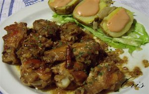 Alitas De Pollo Con Frutos Secos
