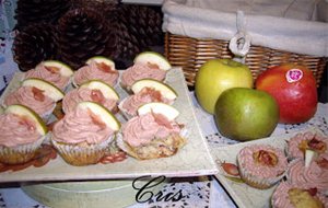 Muffins De Manzana Caramelizada Y Jamón Con Frosting De Pate De Pato
